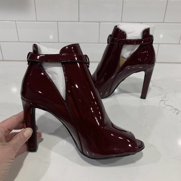 Michael Kors | Leather Bootie Lawson Open Toe Burgundy NEW - Picture 4 of 8